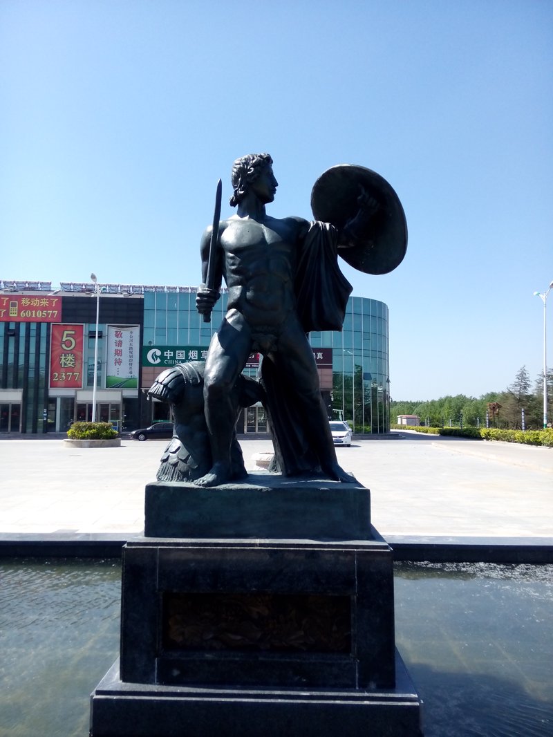 探索未来雕塑艺术:不锈钢雕塑的魅力